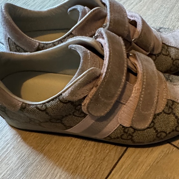 Pink Kids Gucci sneakers - Picture 7 of 11